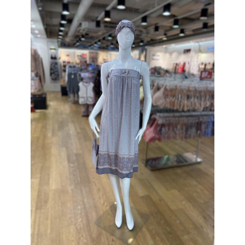 [坡州店] [] 幾何学模様ボーダー捺染ゴルフガウン OR[VGN7182L]