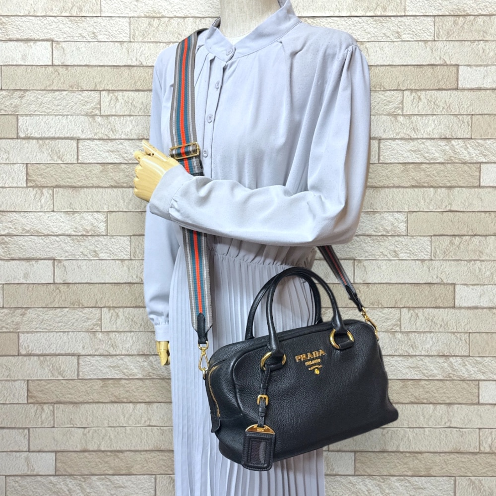 プラダ ショルダーバッグ レザー 1BB086 ブラック PRADA 中古