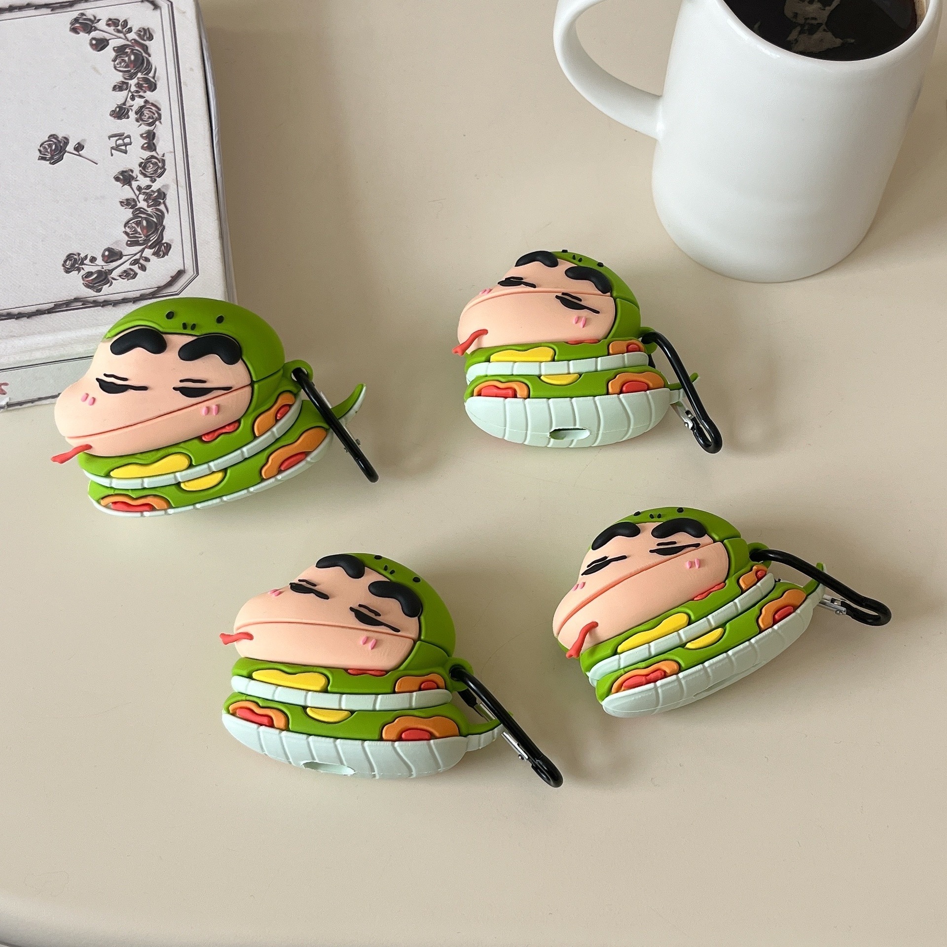 【20点セット】【送料無料】アイポッドpro 2対応カートゥーンクレヨンしんちゃんワイヤレスBluetoothヘッドセット1234世代保護ケース