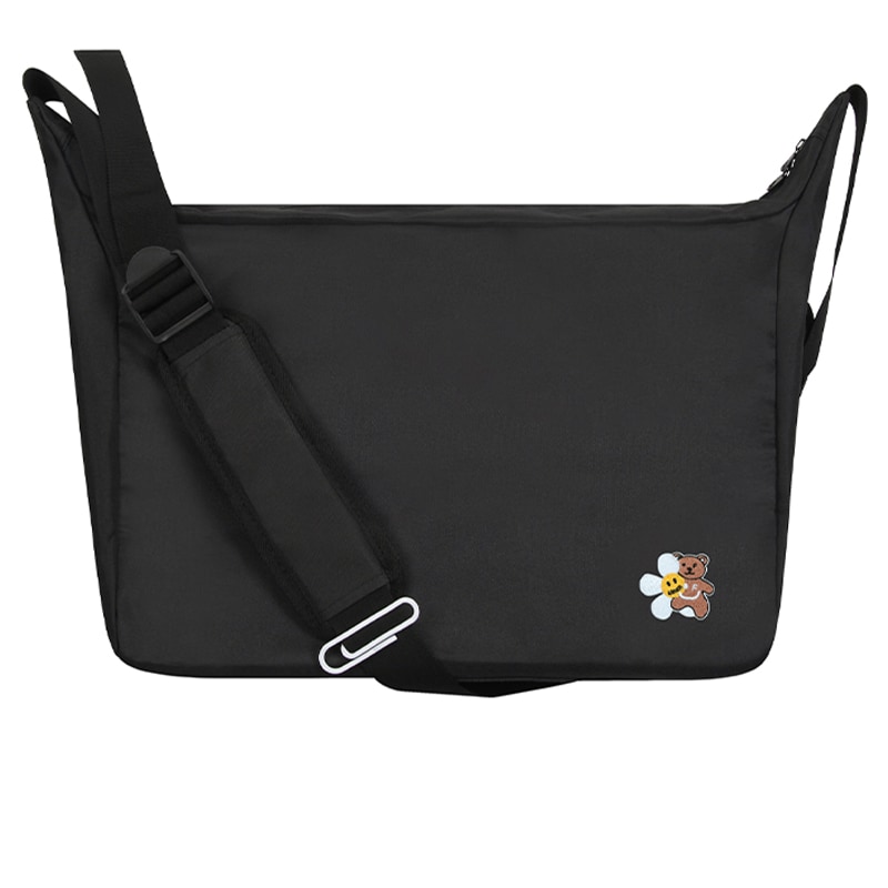 [UNISEX]Flower Bear Embroidery Cross Curved Messenger Bag_black
