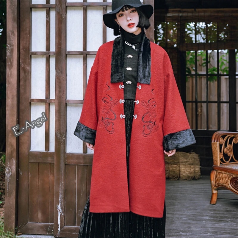 【快速出荷】ロングコート レディース 冬 きれいめ 黒 赤 ブラウン 龍柄 刺繍 ラシャコート 裏起毛 チャイナ風 アウター vネック もこもこ 防寒 ゆったり 厚い 暖かい エレガント