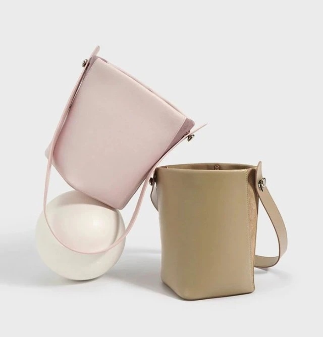 本革 バケツ型 バッグ 巾着バケツバッグ 配色 トートバッグ レディース 大人 手提げ バケツバッグ 筒型バッグ 縦 小さめ ミニバッグ かばん ドローストリング 自立 きれいめ かばん 巾着 おしゃ