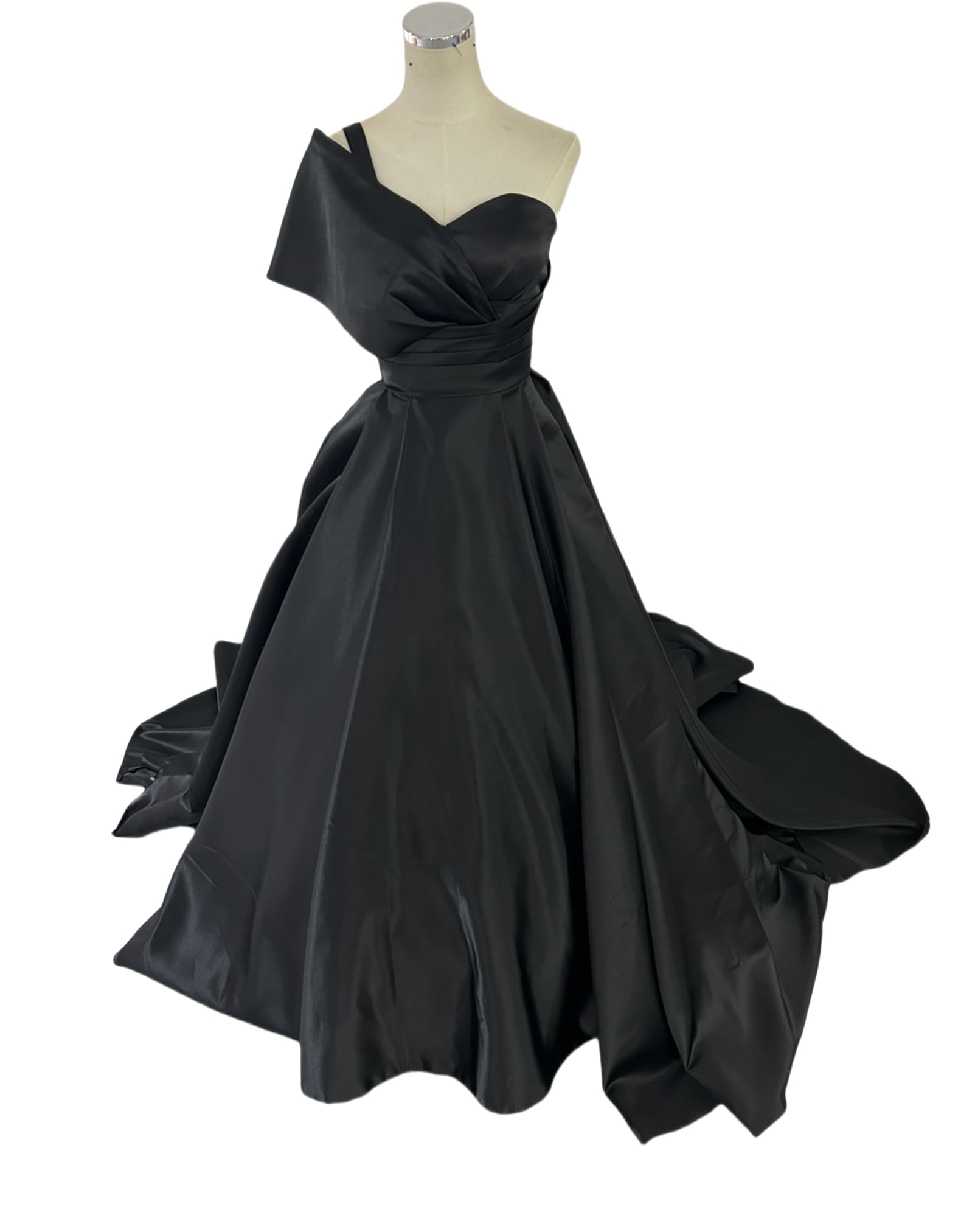 大好評中！パーティードレス ブラック 光沢サテン ワンショルダー Aライン 披露宴