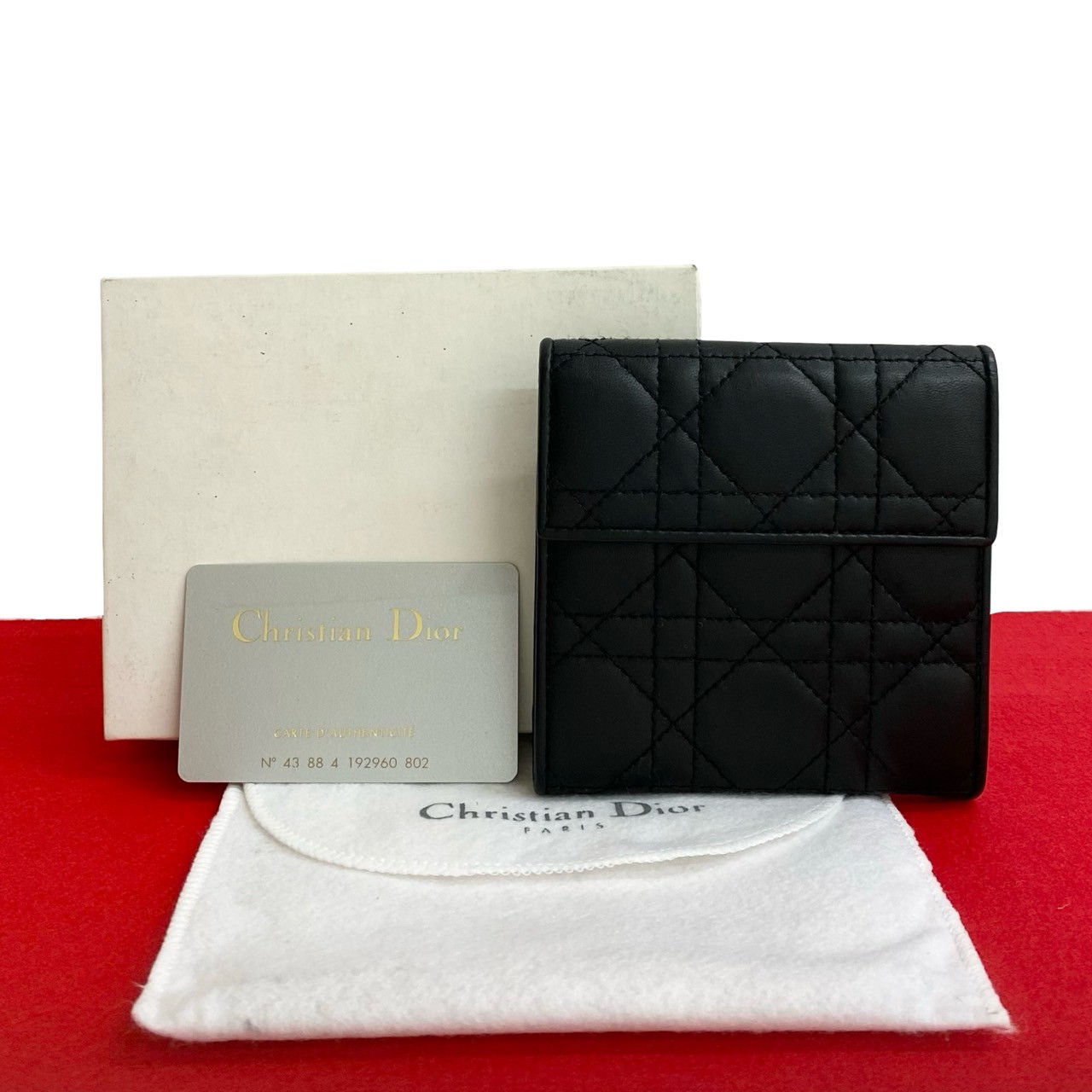 カナージュ ステッチ三つ折り財布 レザー ブラック 27916