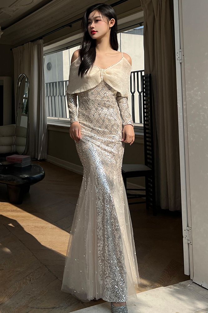 パーティードレスの女性の宴会を主催します 5,908円