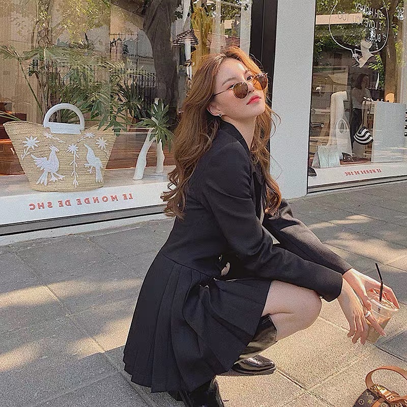 スーツワンピースサブフレンチ軽いウエスト成熟した風の摩耗茶茶シックな初秋2023新しい女性