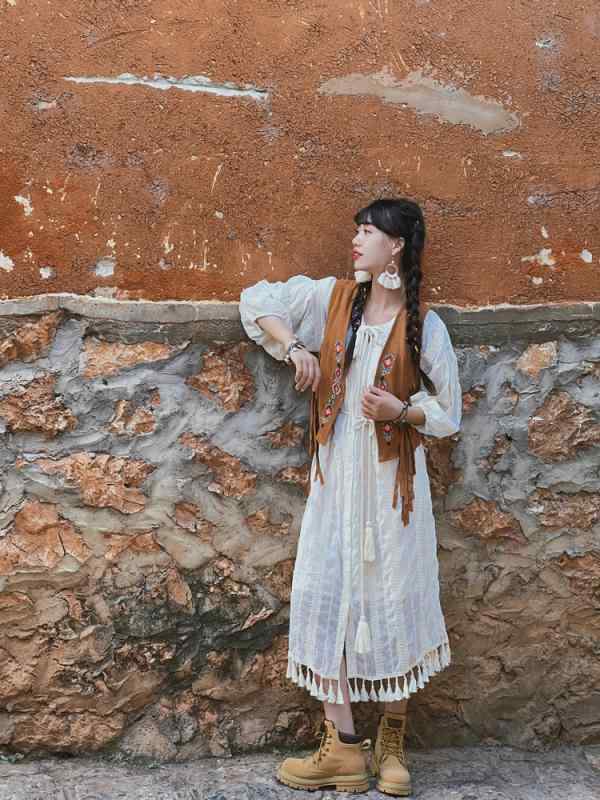 刺繍 女性 レディース 茶色 エスニック レトロ ベスト 個性的 ノースリーブ ジャケット ボヘミアン 大人かわいい タッセル 旅行 カーディガン ベスト