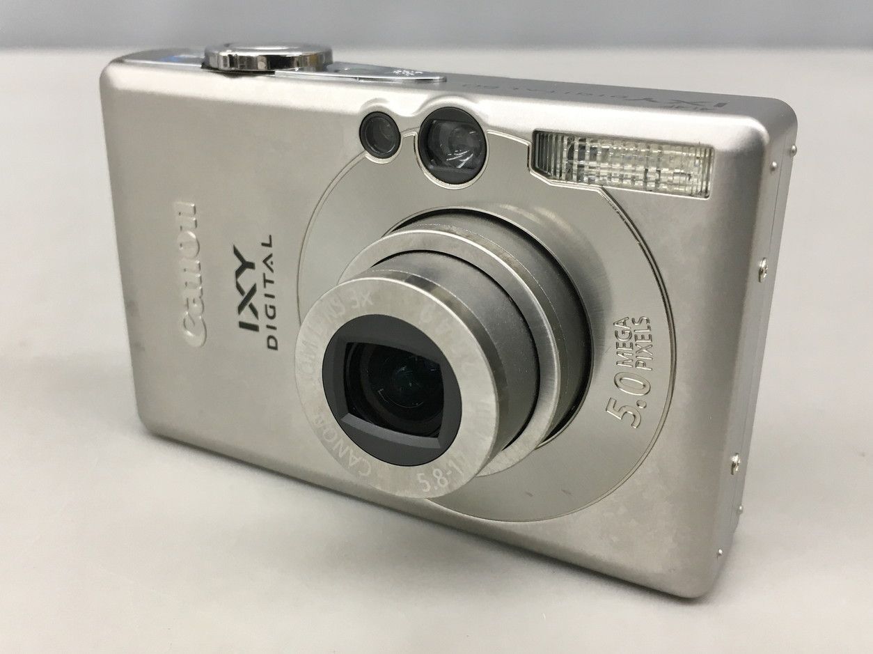 コンパクトデジタルカメラ IXY DIGITAL 60 PC1158 シルバー 500万画素 光学ズーム3倍 キヤノン Canon 2601LT062
