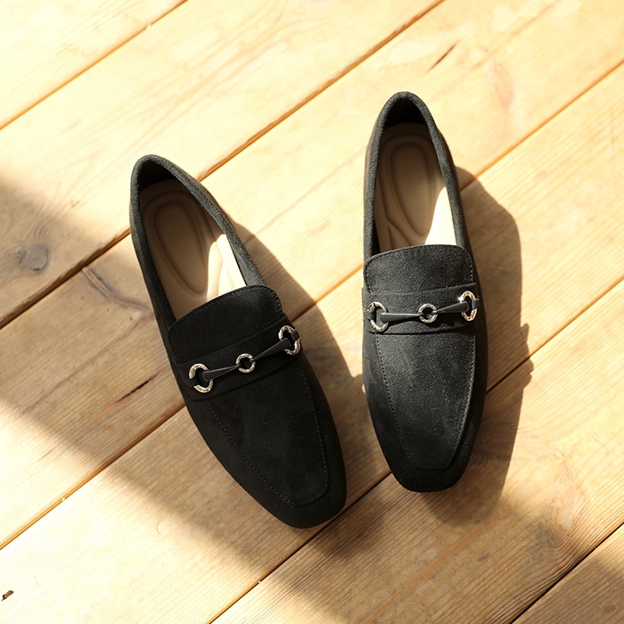 [韓国ファッション] 스웨이드 페니 로퍼 4,682円