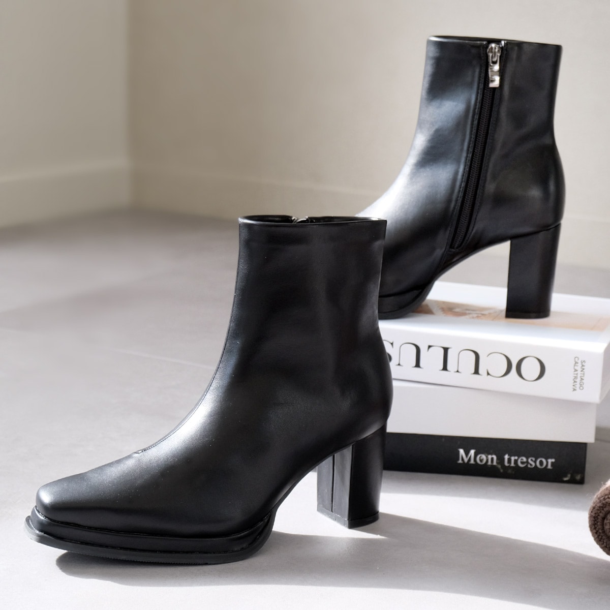 スクエアトゥストーム美脚ブーツ レディース