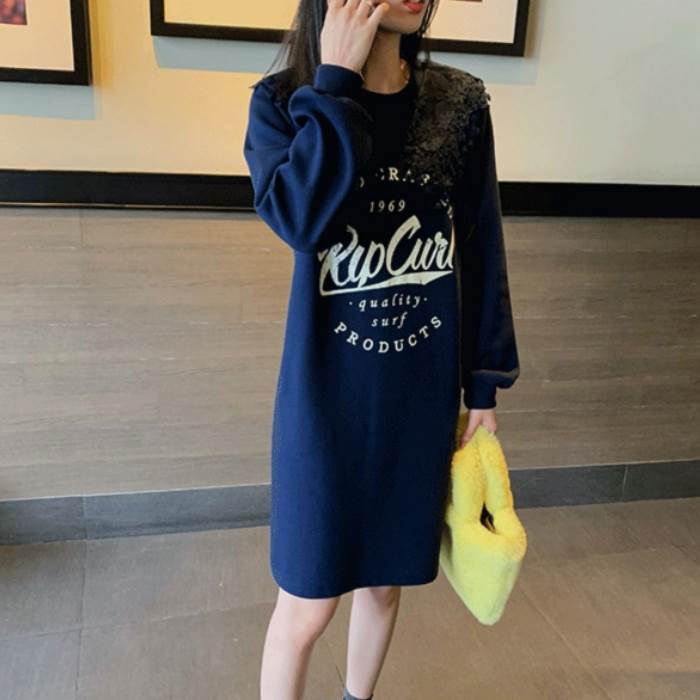 トレーナー ワンピース レディース 膝丈 無地 ロゴ 長袖 ビックカラー フリル カジュアル かわいい レトロ 春 秋 ワンピ ドレス ラウンドネック 大人可愛い 紺 ネイビー ユニーク 甘辛 おしゃ