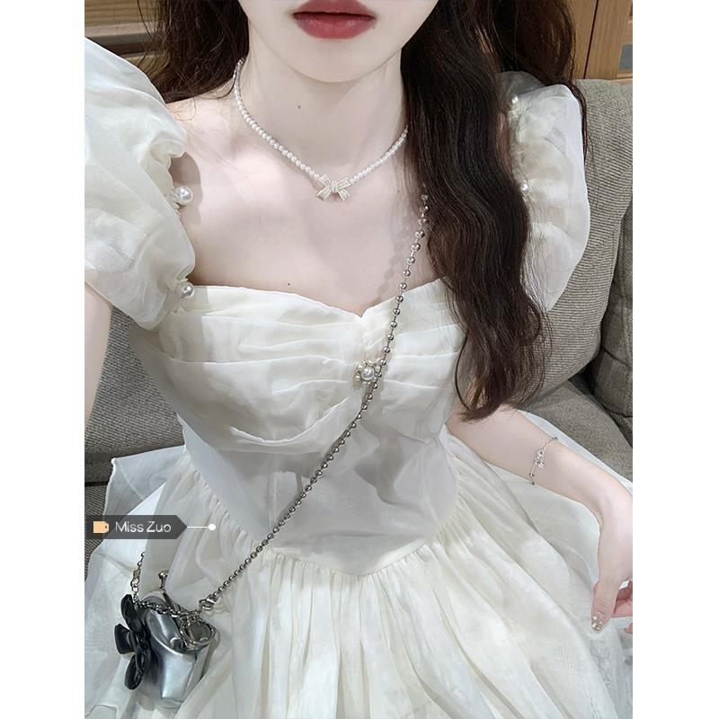 プリンセスドレス女の子の誕生日プレゼントスカート優しいスタイルスーパー妖精と美しい小さなスクエアネックパフスリーブスカート