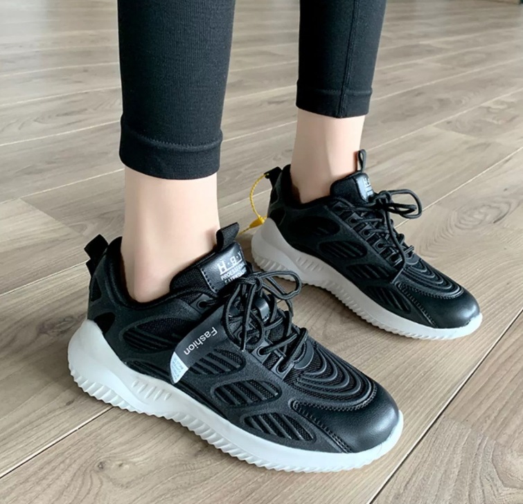 シューズ 靴 運動靴 スポーツシューズ ランニングシューズ ウォーキングシューズ 厚底 軽量 通気性 弾力性 シンプル カジュアル ラフ スポーティー レディース 通勤 通学 休日 運動 ジム