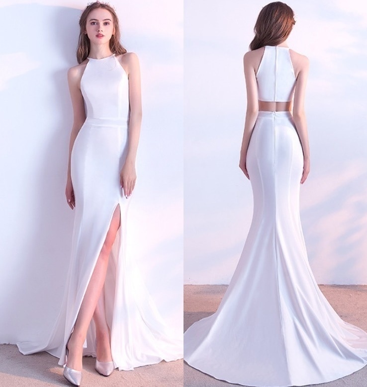 パーティードレス 3色 ホルターネック フィッシュテール ノースリーブ スリム スリット入り エレガント 無地 タイト ロング マキシ丈 フェミニン パーティー 結婚式 二次会 お呼ばれ ワンピース 11,153円