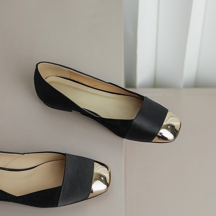 パンプス ぺたんこパンプス 幅広 ローヒール ブラック ホワイト 韓国 レディース オルチャン スクエアトゥ フラット 黒 ベージュ ゴールド 金 無地 歩きやすい 22.5cm