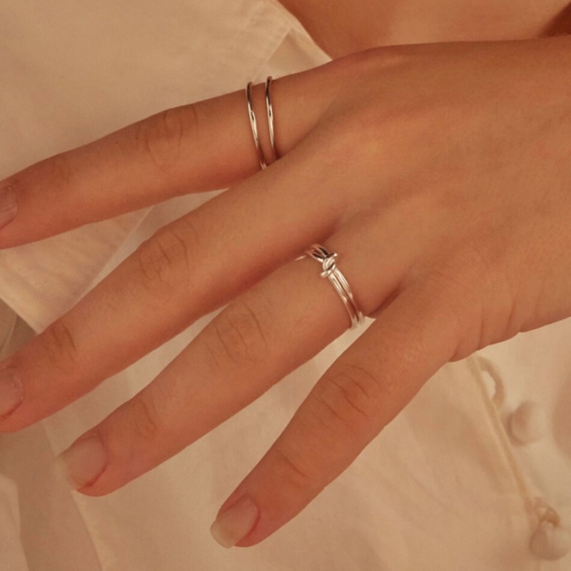 ENGBROX / line knot ring / IU 着用