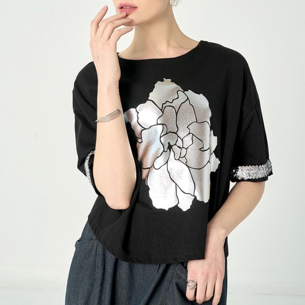 (Max Cartiggio) シルバープリントスパンコール半袖Tシャツ