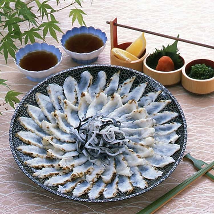 とらふぐたたき 70g 離島は配送不可 3240015 お歳暮 お中元 お土産 ご進物 ギフト 贈り物に最適