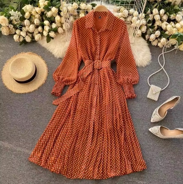 ワンピース ロング丈 長袖 ボリュームスリーブ シャツカラー フレア デザイン ボタン ウエストゴム ニュアンス プリーツ ベルト ウエストマーク カラバリ ロマンチック レトロ かわいい 大人可愛い