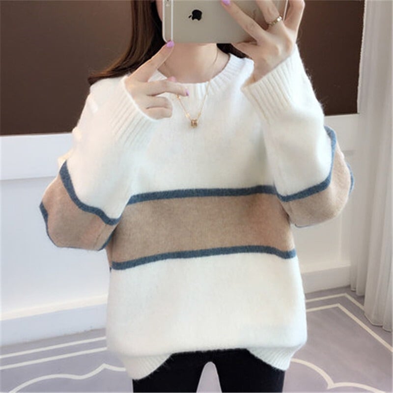 トップス セーター ニット レギュラー丈 袖あり 長袖 ボリューム袖 Uネック ふわふわ かわいい 大人可愛い きれいめ シンプル カジュアル 上品 おしゃれ お洒落 大人女子 こなれ感 柄