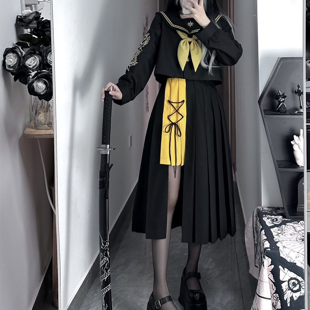 お化け 女子高生 化け物 【高.品.質】セーラー服 文化祭:サイ 2 長袖 スーツ パーティー 衣装 コスプレ 定番ヤンキー 赤 姐ギャル 学園祭 クリスマス 変装 悪魔 コスプレ 仮装 体育祭 女性 5,192円