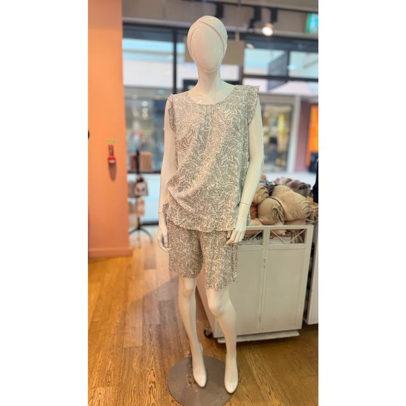 [坡州店]レーヨン木の葉柄女性ホームウェアセットEZ6066W