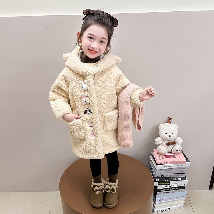女の子のベルベットのコート秋と冬の毛皮統合 2024 新しい子供の肥厚コートベビー冬のウールのセーター
