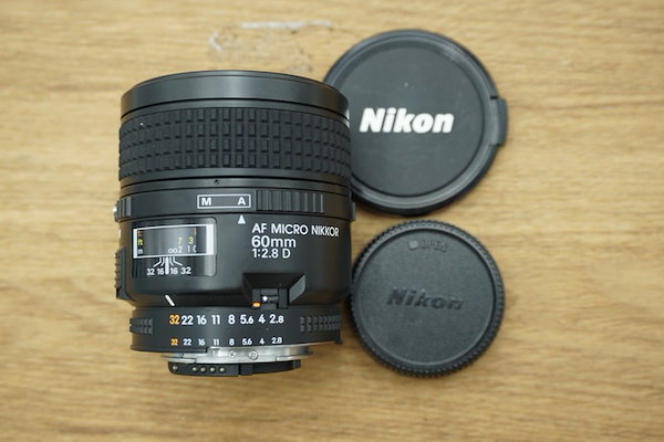 8394 美品 Nikon AF MICRO NIKKOR 60mm 2.8 D-
