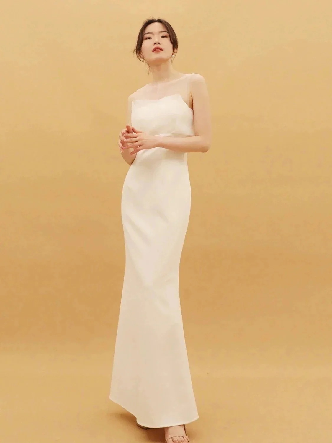 色 8月追加 今日激安セールウェディングドレス ロングドレス 結婚式 ウエディングドレス 海外 挙式 二次会 花嫁 前撮り エレガント サテン 長袖 ホワイト シンプル リゾートド01
