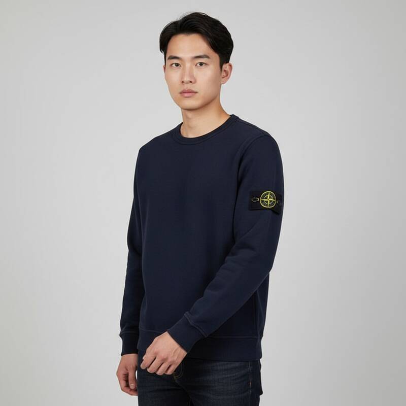 [ロロモダ] ストーンアイランド ポケットワッペン メンズ クルーネックTシャツ / S156100008-S0A20-V0020