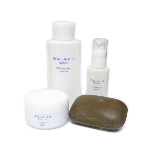深海ミネセラ スキンケアセット （石鹸化粧水美容液クリーム）