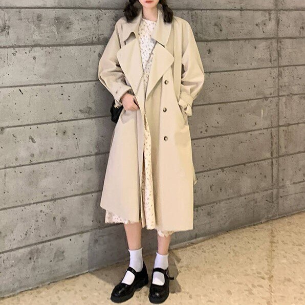 アウター コート レディース 春 かわいい 暖かい トレンチコート ミモレ ロング 長袖 ボリューム袖 萌袖 Vネック 襟付き 大きな襟 ワイドカラー BIGシルエット ベルト ウエストマーク スリッ