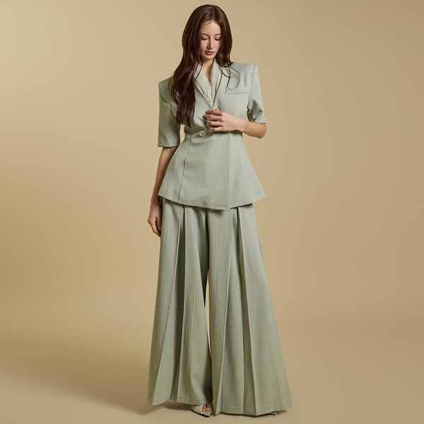 SU007 ストライプスーツ