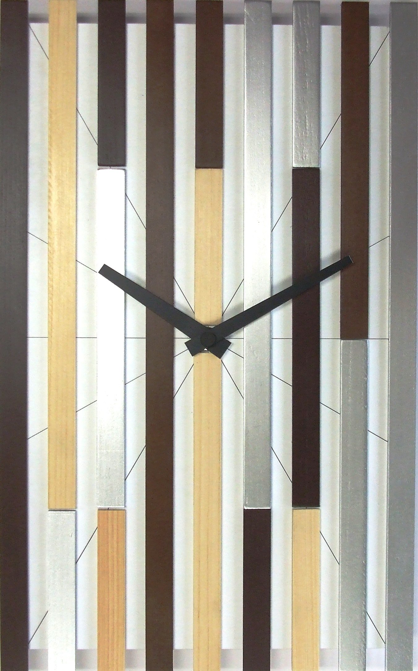 掛け時計 シルバー 横25x縦37.4x奥行3.5cm タぺクロック・H アナログ壁掛け時計 ステップ秒針 V-0052