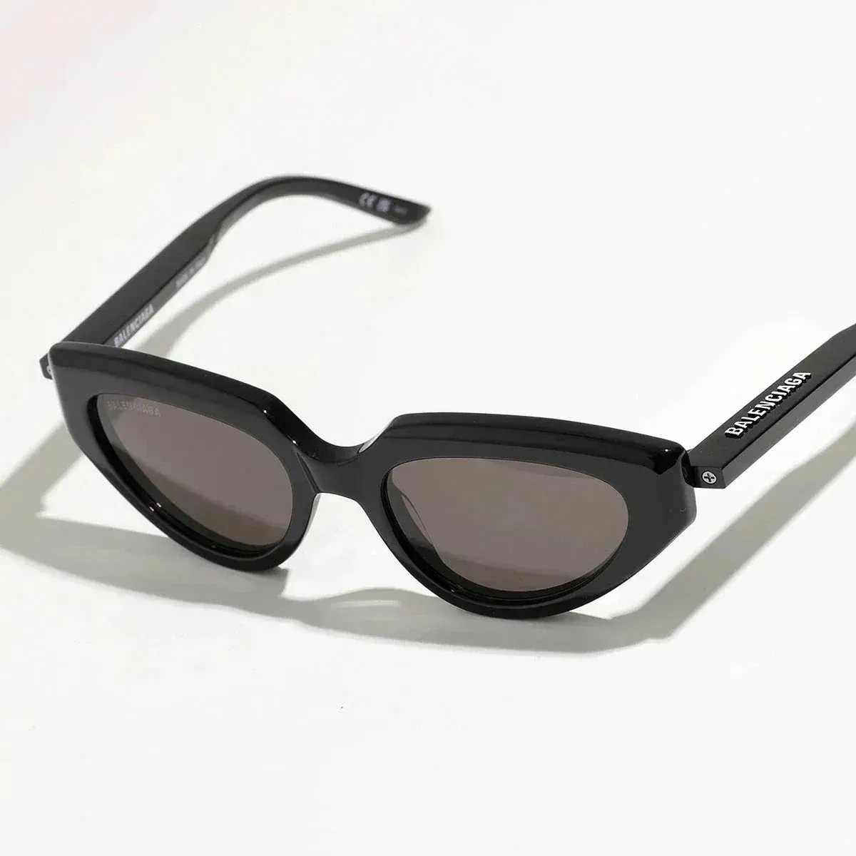 BALENCIAGA バレンシアガ サングラス BB0159S レディース キャットアイ型 メガネ 眼鏡 ロゴ アイウェア 001/BLACK-BLACK-GR