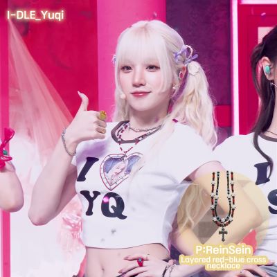 IDLE着用] 레이어드 레드-블루 십자가 네크리스