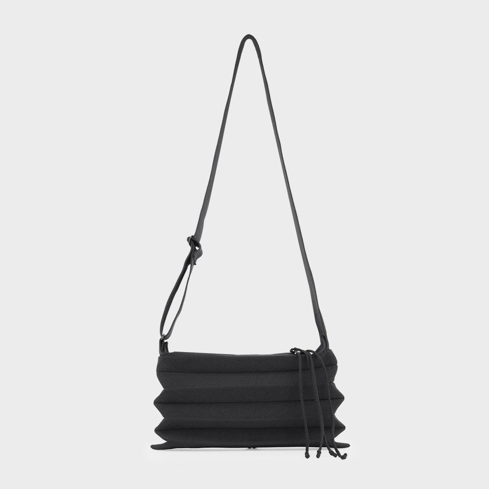 【JOSEPH&STACEY】 LUCKY PLEATS KNIT CROSS M RICH BLACK