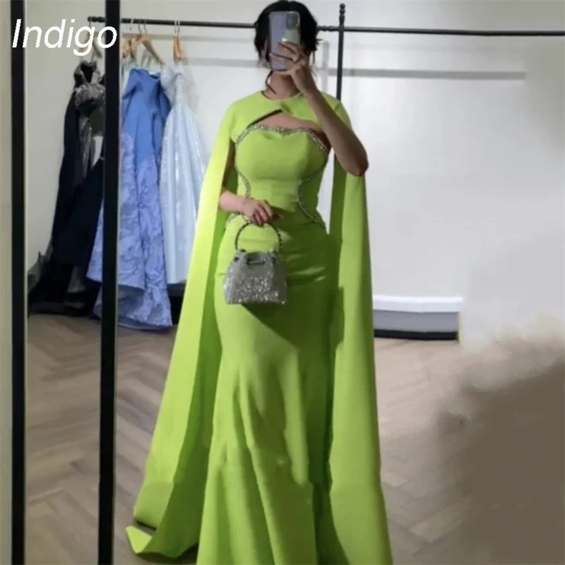 納期1~3週間程：女性のための個別の人魚のサテンのイブニングガウン,ストラップレスのケープ,床の長さ,サテン,ジッパーバック,エレガント,ビーディング,プロドレス,2024