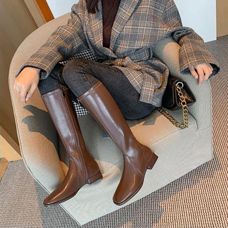 ジョッキーブーツ 革 スクエア靴 疲れない ブーツ レディース サイドジッパー 上品 ロング 歩きやすい 痛くない 大きいサイズ スムース シューズ 美脚 ローヒール 疲れにくい シンプル 春秋冬 お