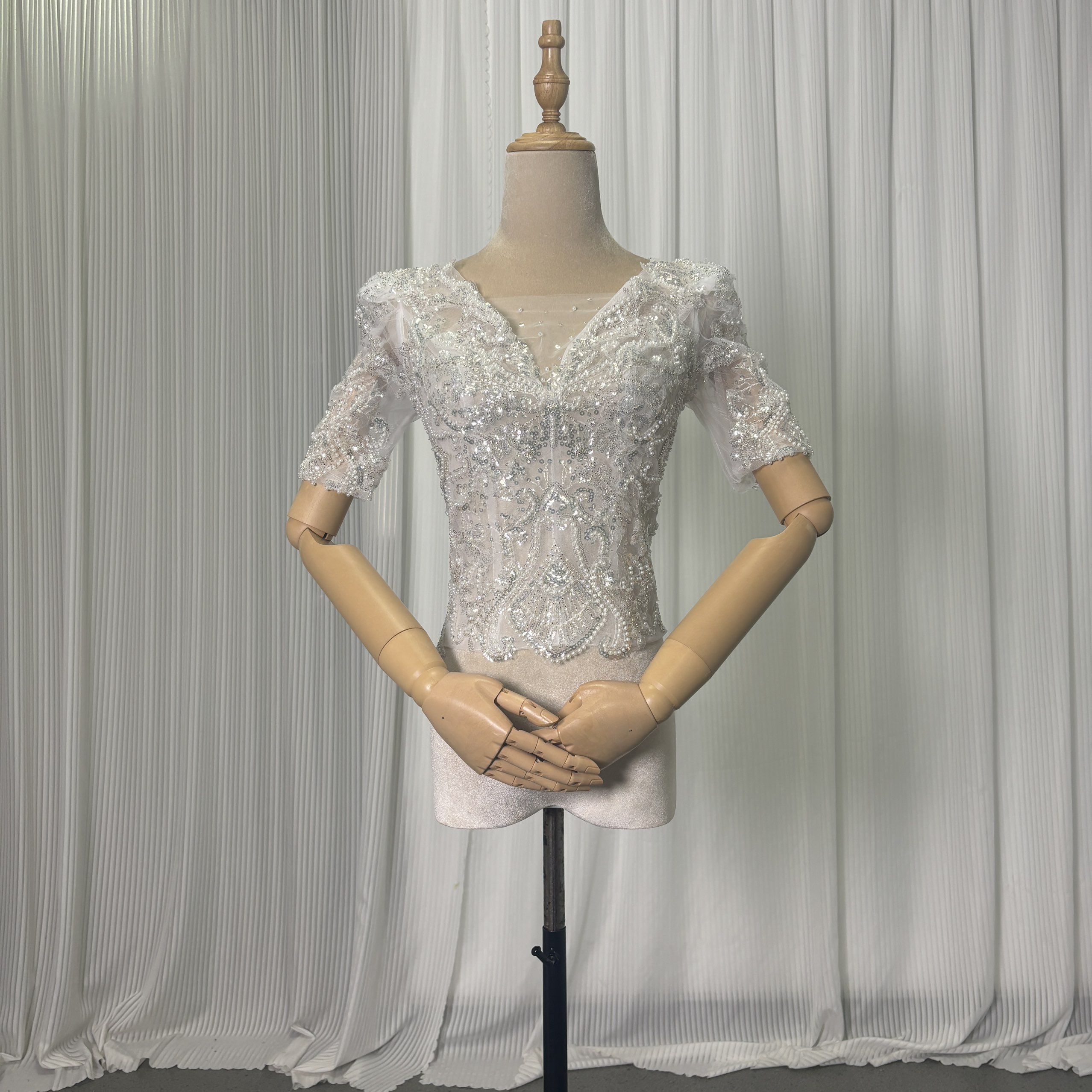 ボレロ 半袖 3D立体レース刺繍 くるみボタン ビーズ キラキラスパンコール 結婚式/披露宴