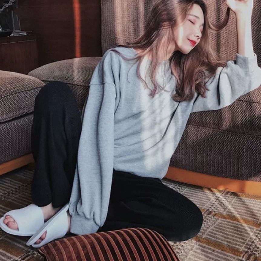 ルームウェア パジャマ デート 部屋着 寝巻き ナイトウェア 袖あり 長袖 かわいい 大人可愛い きれいめ シンプル カジュアル 大人 上品 おしゃれ お洒落 かっこいい レトロ 大人女子 こなれ感