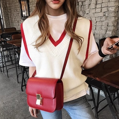 トップス ベスト ニットベスト Vネック プルオーバー ミディアム丈 かわいい 大人可愛い きれいめ シンプル 上品 おしゃれ かっこいい カジュアル こなれ感 個性的 主役級 存在感 ルーズ 抜け感