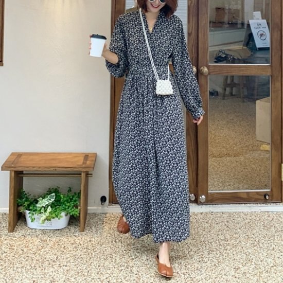 【取寄：納期2週間】ワンピース 花柄 レディース 韓国 ファッションフレア Aライン Vネック 長袖 ゆったり ロング丈 総柄 プリント柄ワンピースロング 小花柄 Vネックワンピース ハイウエスト