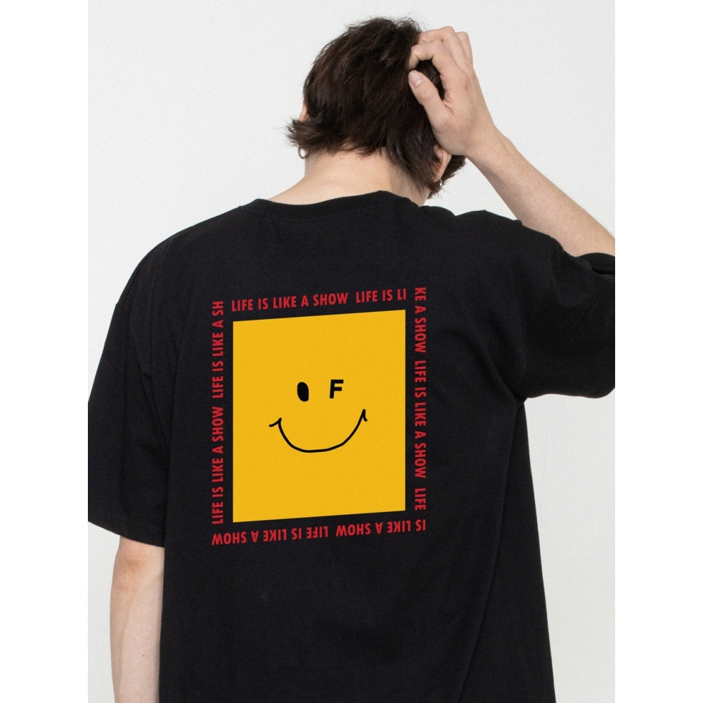 GRAVER スクエアスマイルライフフォントバックプリント半袖Tシャツ 4color