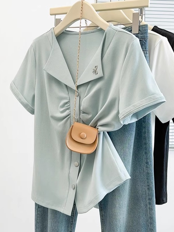 【1点ご購入 で10点プレゼントいたします】サマードレス正肩Vネック半袖Tシャツ女感ギャザー甘辛ブラウス太めmm着痩せトップス