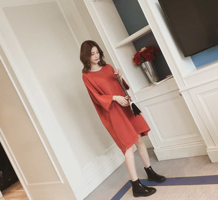 ニットワンピース ワンピース 膝丈 ひざ丈 膝上 袖あり 7分袖 七分袖 ドロップショルダー ラウンドネック 襟なし ストレート リボン バックリボン スリット サイドスリット 薄手 かわいい