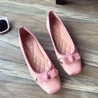 パンプス 靴 フラット 歩きやすい 走れる スクエアトゥ ヒール 1cm リボン きれいめ 大人可愛い パーティー デート お出かけ リボン キュート 二次会 レストラン ラブリー ピンク 藍色