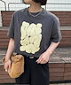 チャコールグレー