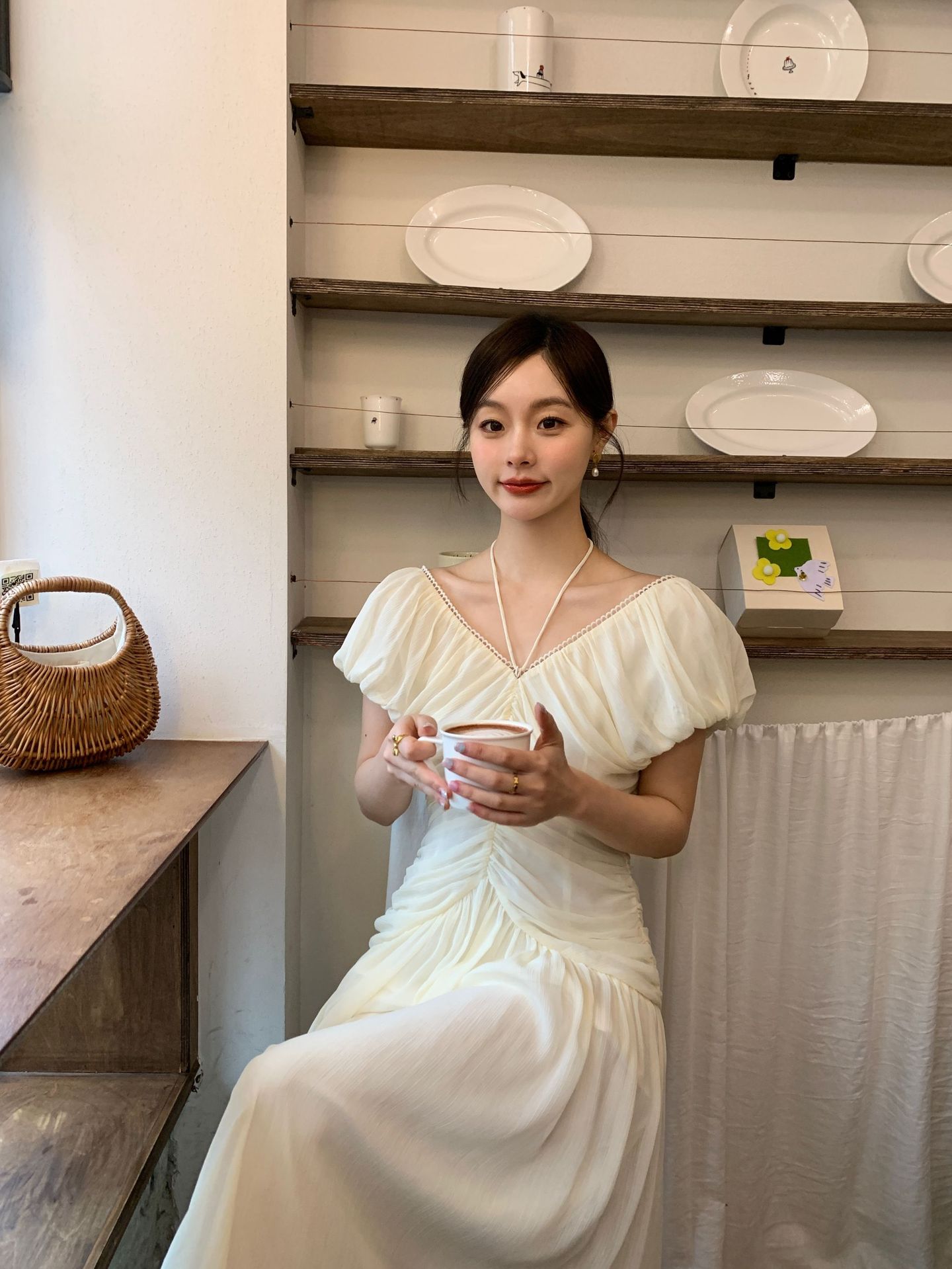 夏のフランスの名媛の絶美vネックの気質は腰のしわのワンピースの女性s 5088を収めます