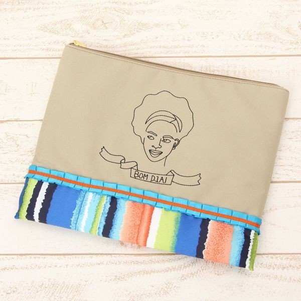 ポーチ レディースバッグ レディースファッション Face 刺繍 Bigポーチ おしゃれ スマート